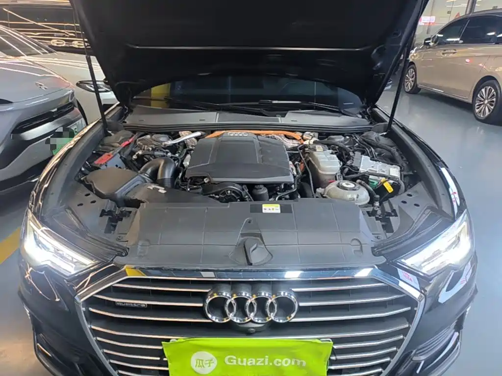 Audi A6L New Energy — миниатюра 20