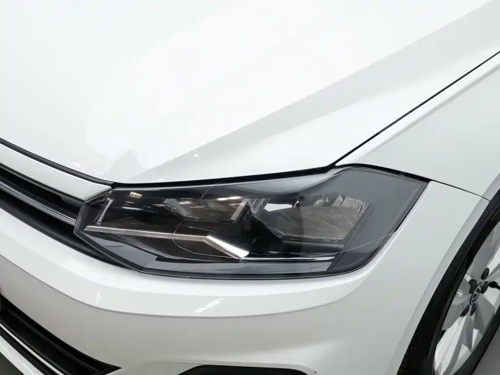 Volkswagen Polo — миниатюра 7