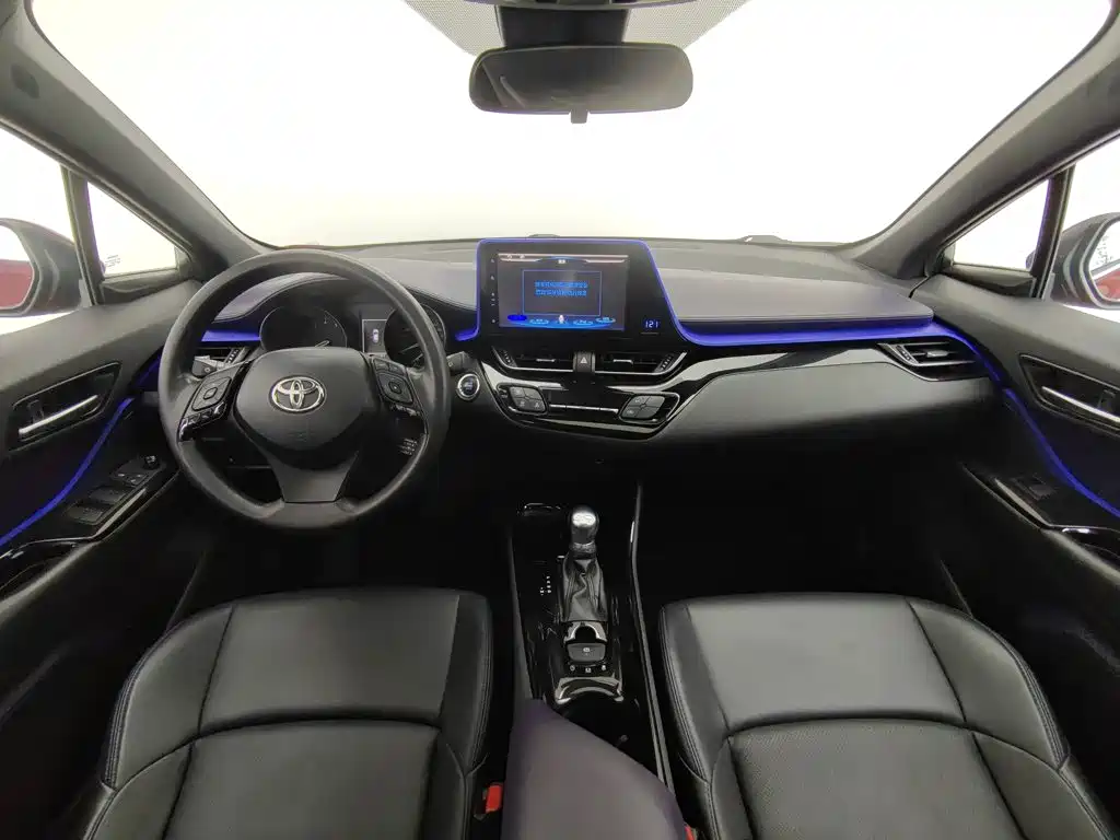 Toyota C-HR — миниатюра 5