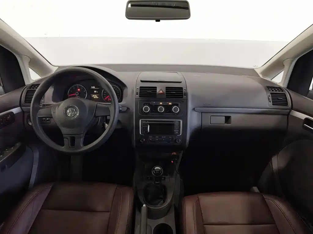 Volkswagen Touran — миниатюра 5