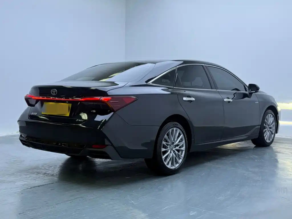 Toyota Avalon — миниатюра 4