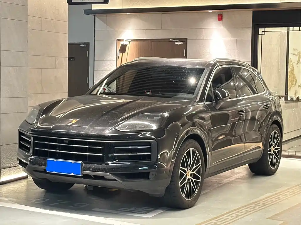 Porsche Cayenne 2024