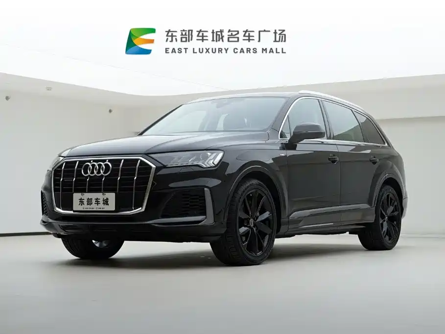奥迪Q7 2023款 55 TFSI quattro S line运动型 2023