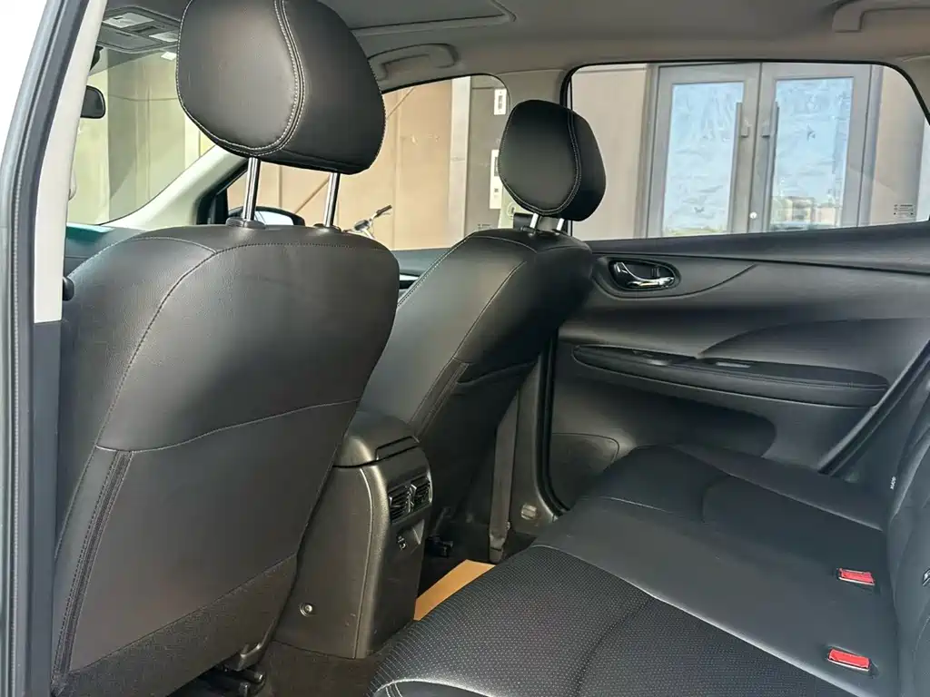 Nissan Tiida 2021 1.6L CVT