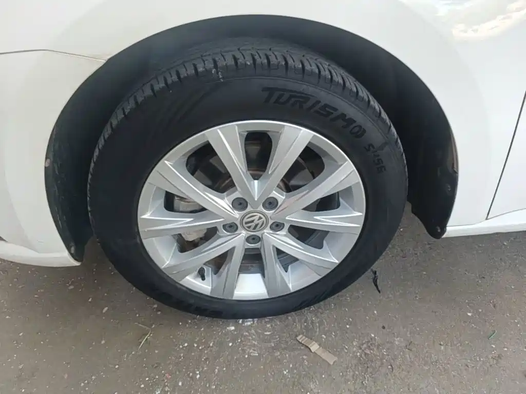 Volkswagen Lavida — миниатюра 23
