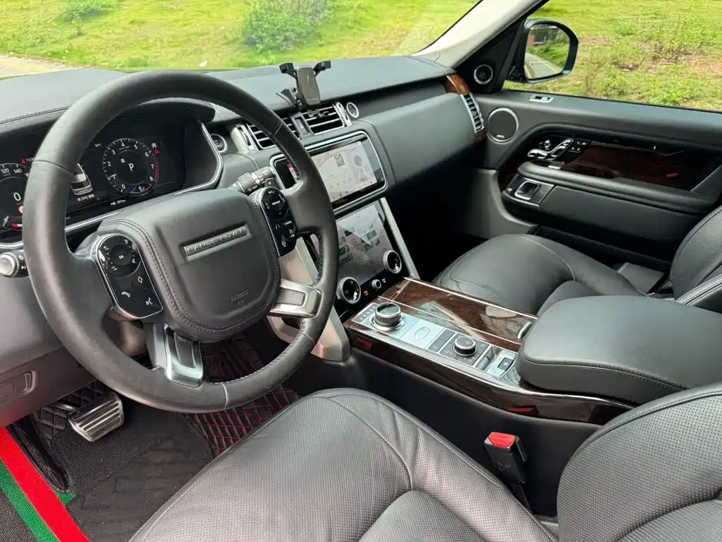 Land Rover Range Rover — миниатюра 11