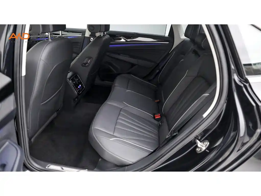 Volkswagen Passat — миниатюра 7