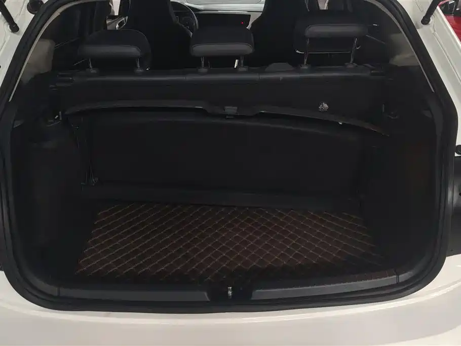 Volkswagen Polo 2021 Plus 1.5L AT