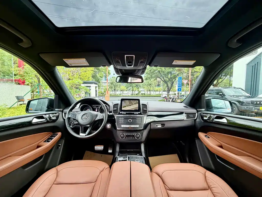 Mercedes-Benz GLE AMG — миниатюра 16