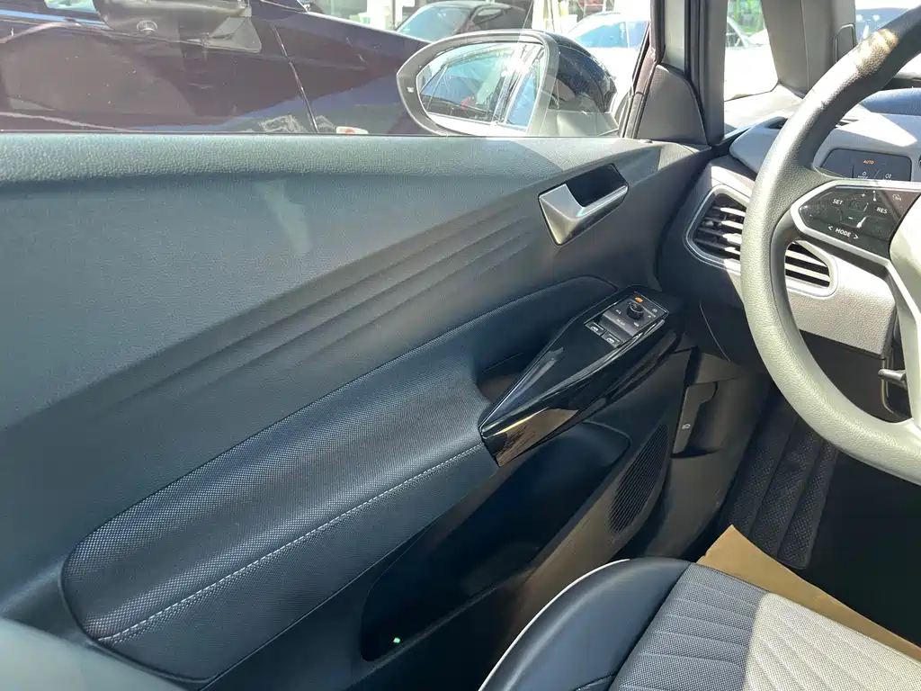 Volkswagen ID.3 — миниатюра 14