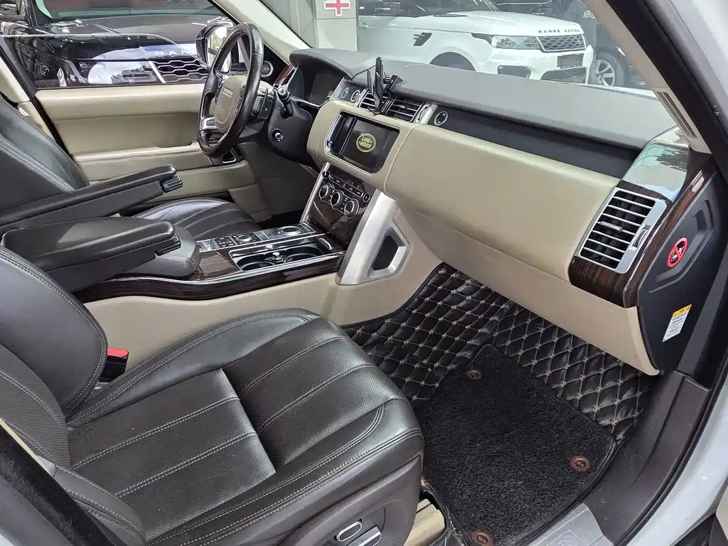 Land Rover Range Rover — миниатюра 6