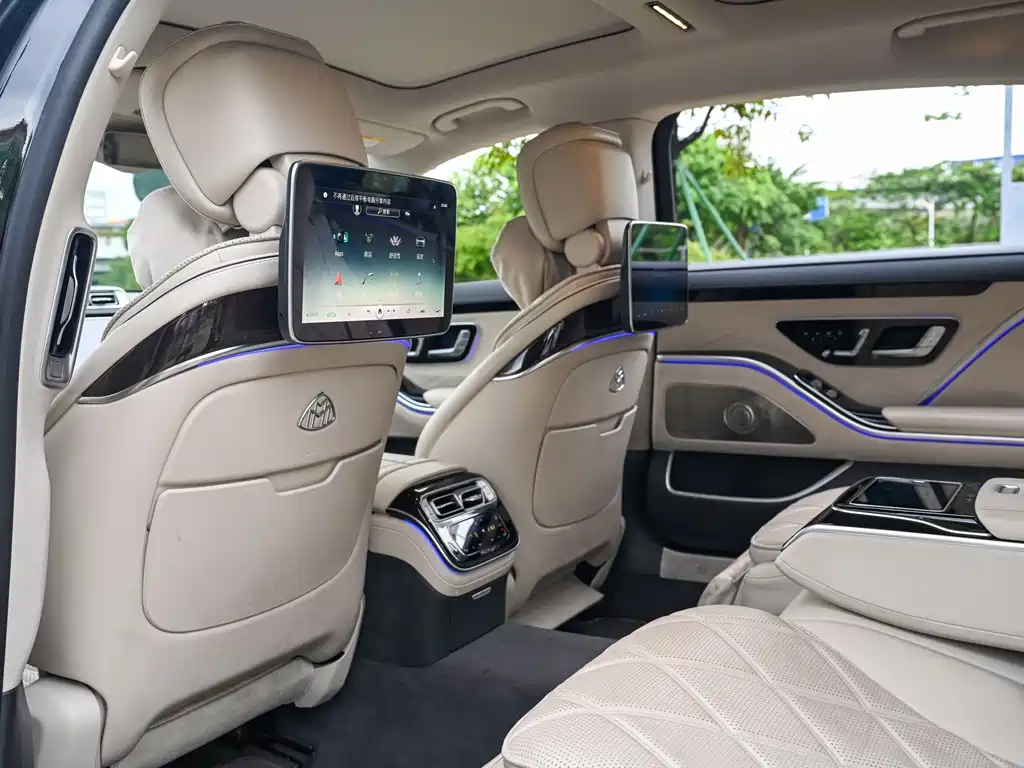 Mercedes-Benz S-Class — миниатюра 13