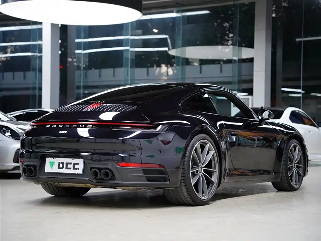 Porsche 911 2020 Carrera 3.0T