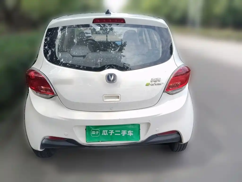 Changan Benben E-Star — миниатюра 3