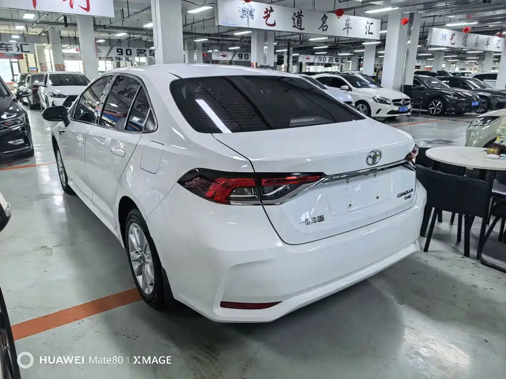 Toyota Corolla — миниатюра 6