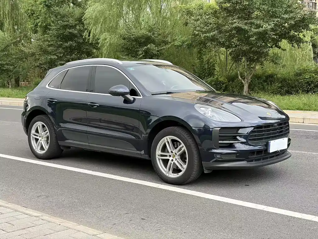 Porsche Macan — миниатюра 2