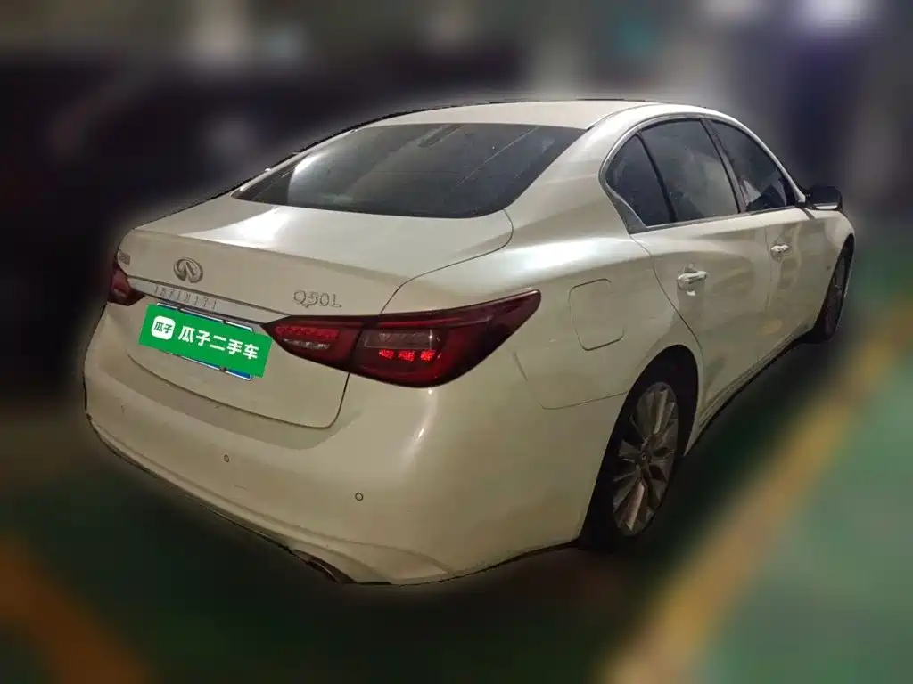 Infiniti Q50L — миниатюра 8