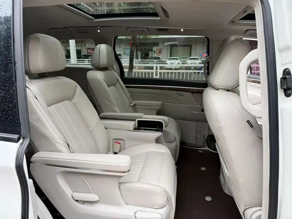 GAC Motor Trumpchi M8 — миниатюра 10