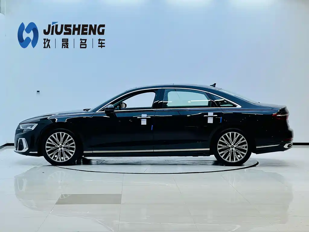 Audi A8 — миниатюра 4