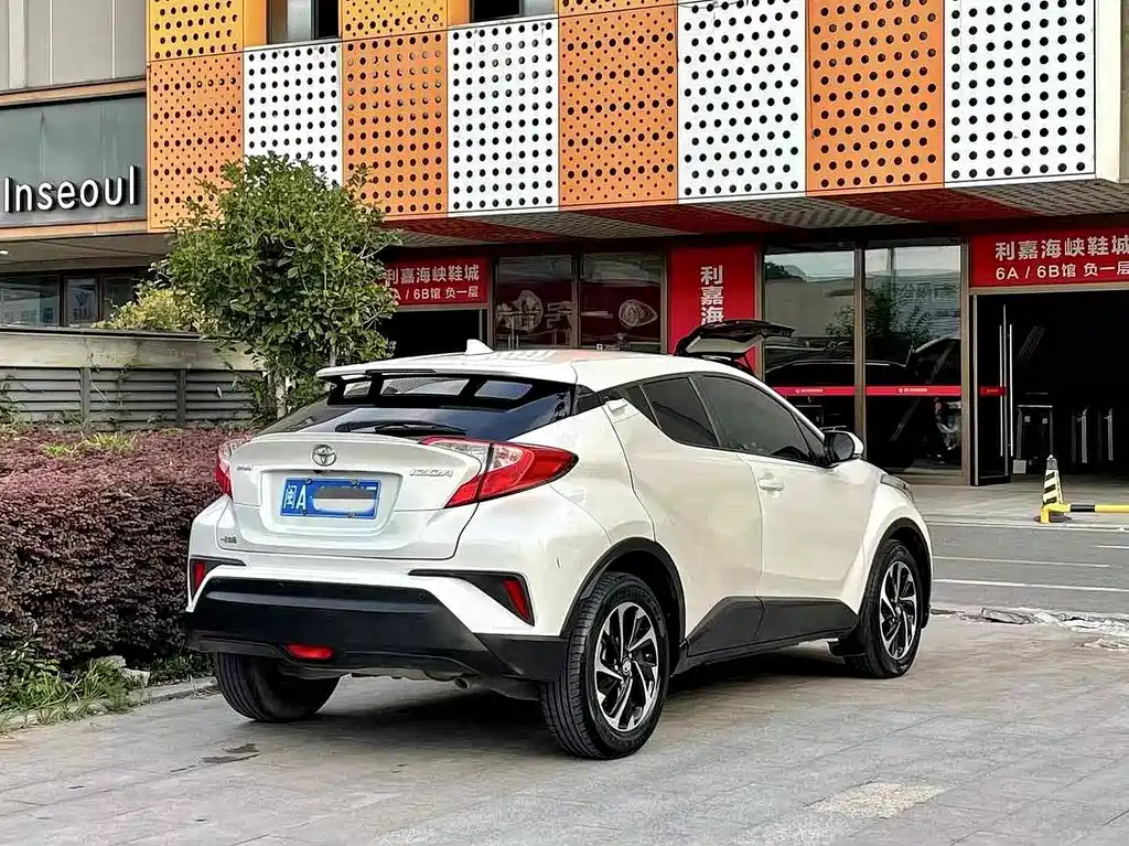 TOYOTA IZOA