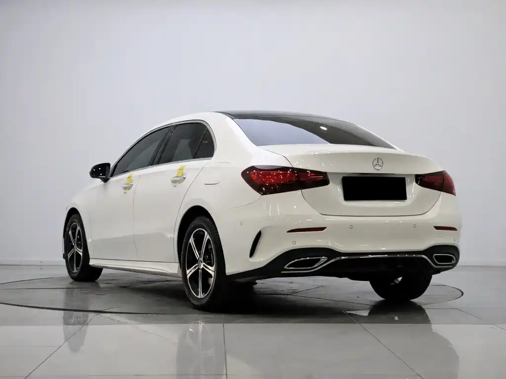 Mercedes-Benz A-Class A 2025 A 200 L Fashion