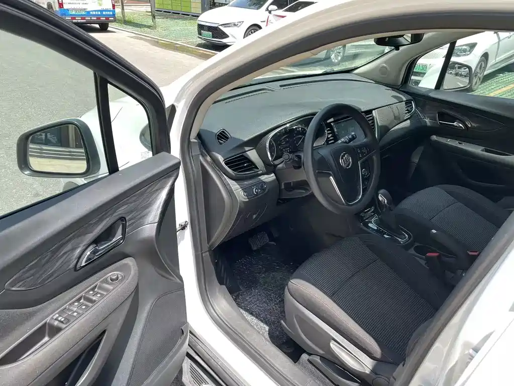 Buick Encore — миниатюра 5