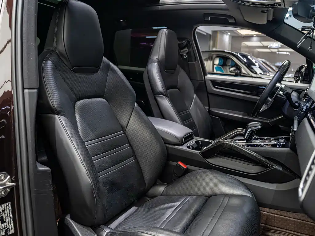 Porsche Cayenne 2018 Cayenne 3.0T