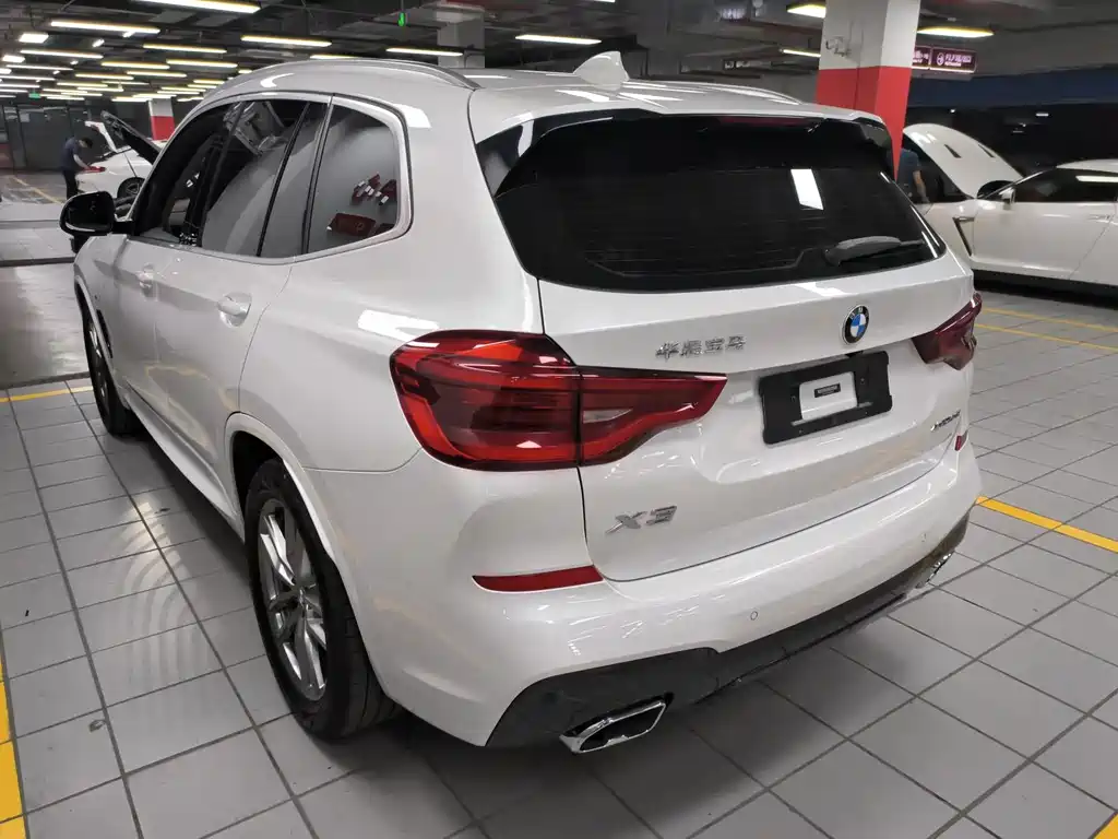 BMW X3 — миниатюра 7