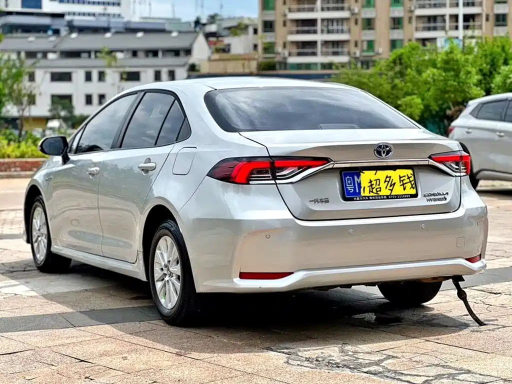 Toyota Corolla — миниатюра 5