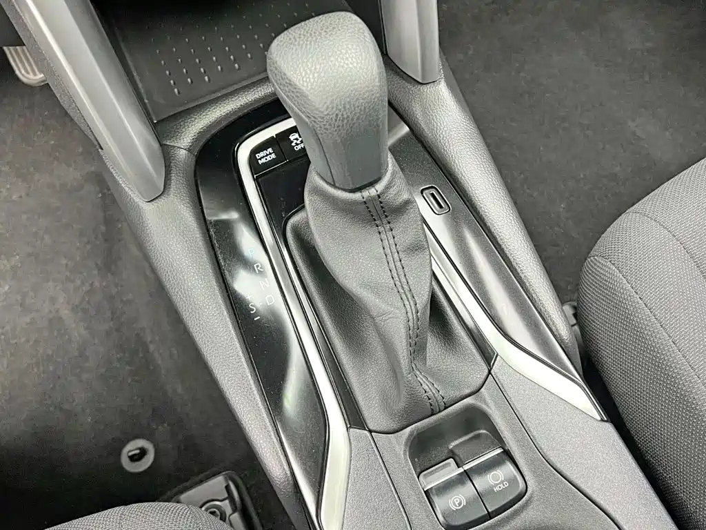 Toyota Frontlander — миниатюра 17