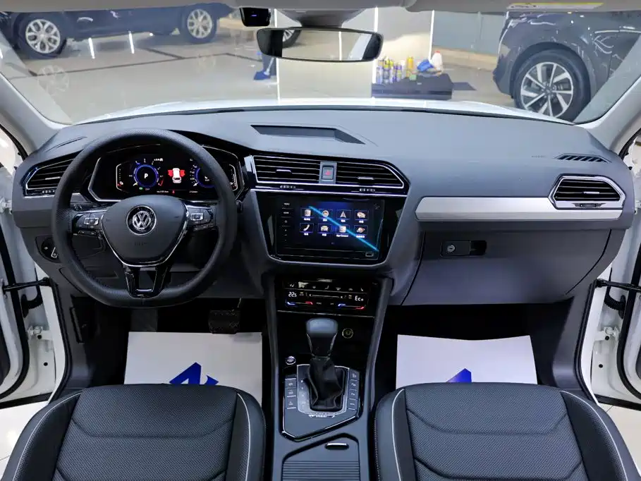 Volkswagen 途观L插电混动 — миниатюра 18