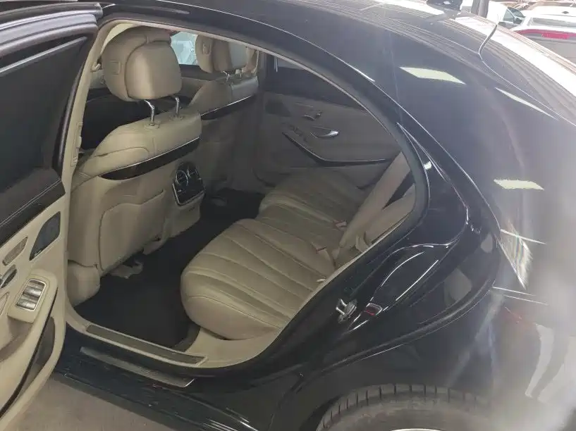 Mercedes-Benz S-Class — миниатюра 7
