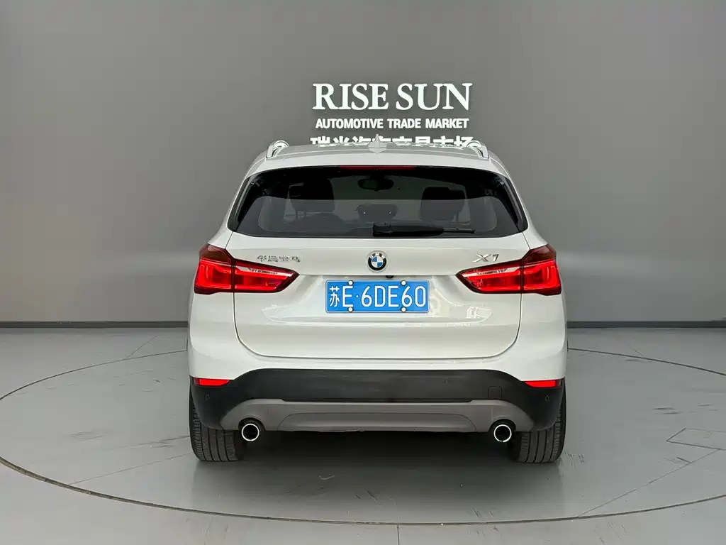 BMW X1 — миниатюра 4