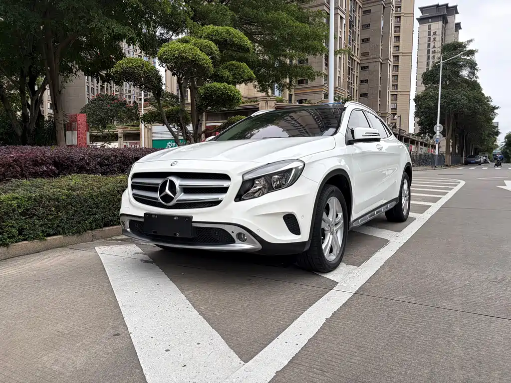 Mercedes-Benz GLA 2017