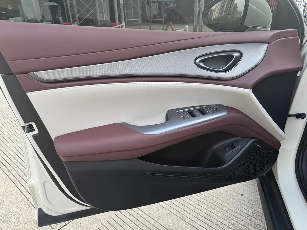 BYD Seal 07 DM-i — миниатюра 19