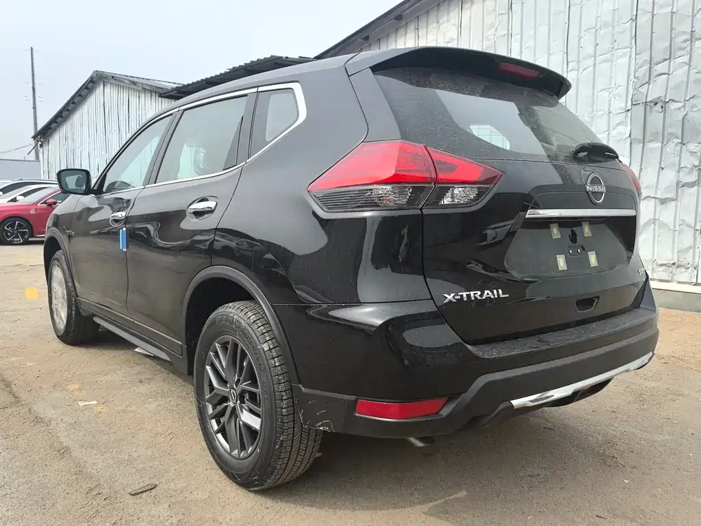 Nissan X-Trail 2025 2.0L Lead