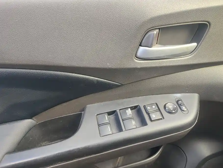 Honda CR-V — миниатюра 7