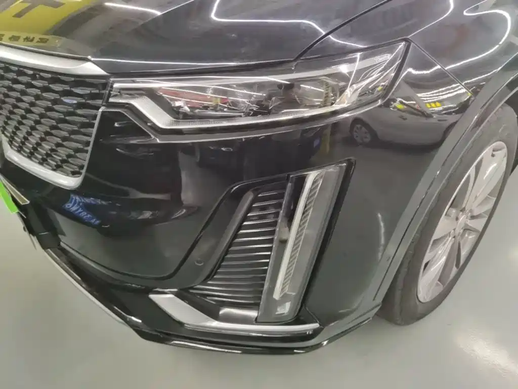 Cadillac XT6 — миниатюра 23