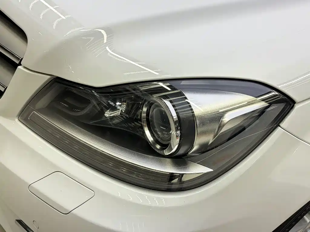 Mercedes-Benz C-Class (Import) — миниатюра 5