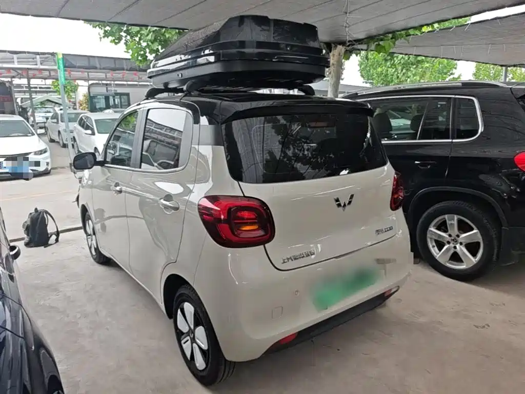 Wuling Mini EV MINIEV 2025 Premium +