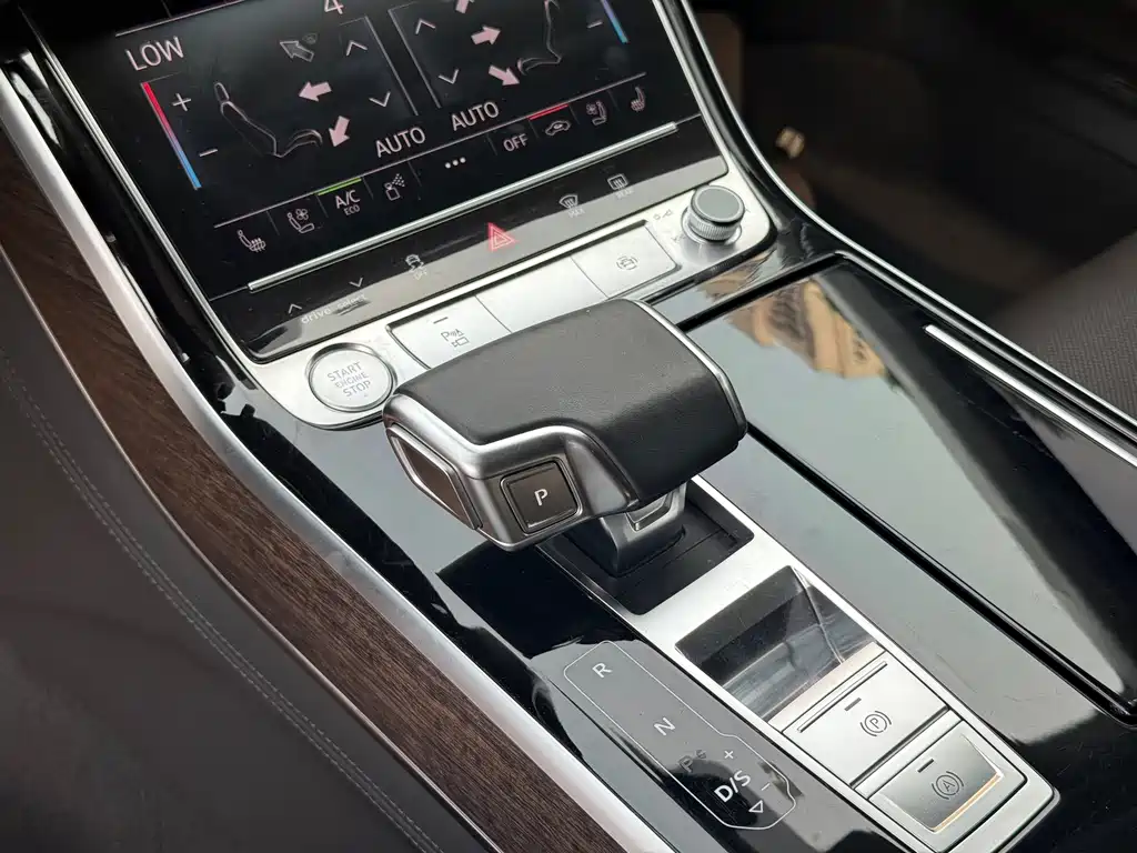 Audi A8 2019 Plus A8L 55 TFSI quattro Luxury