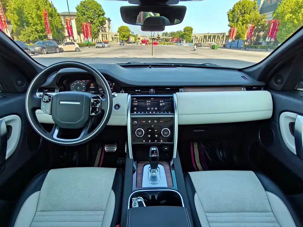 Land Rover Discovery Sport — миниатюра 16