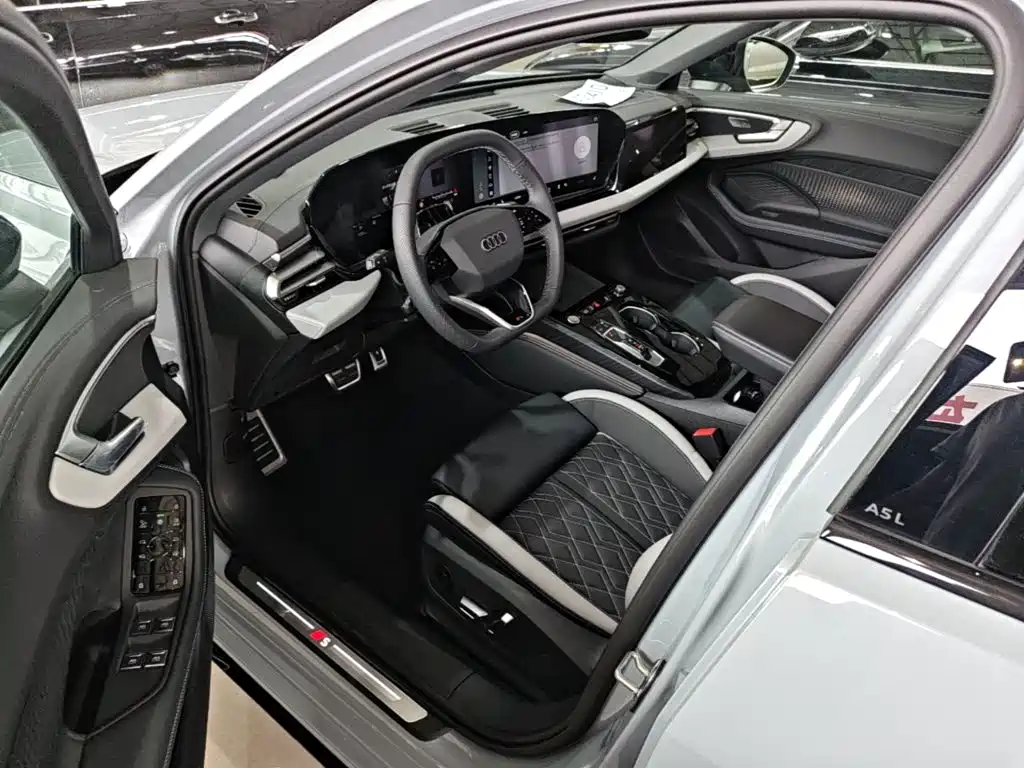 Audi A5L — миниатюра 15