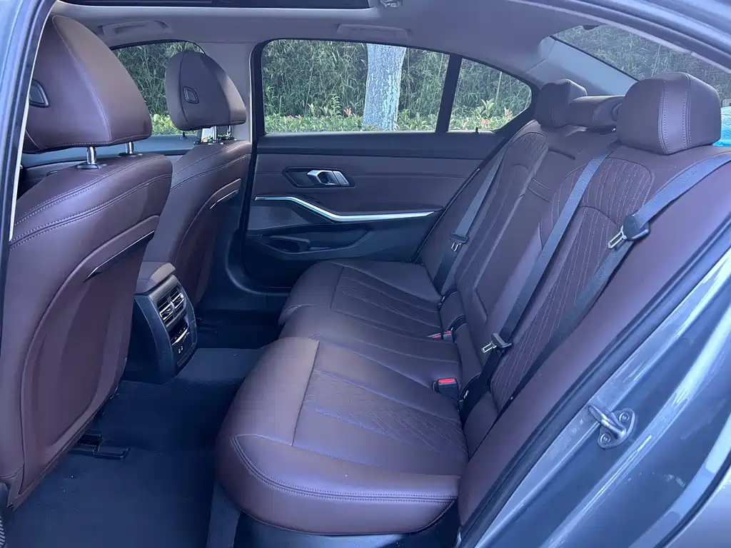 BMW i3 — миниатюра 12