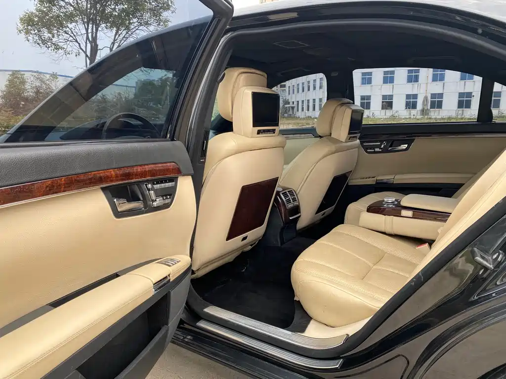 Mercedes-Benz S-Class S 2004 S 500