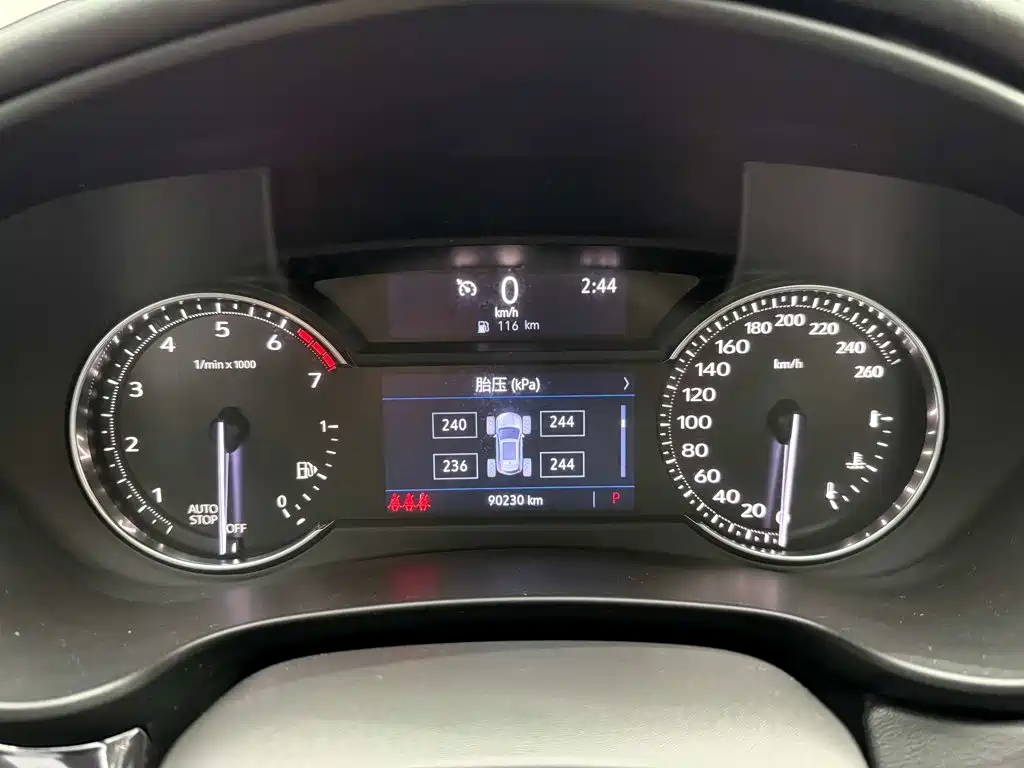 Cadillac XT4 — миниатюра 15