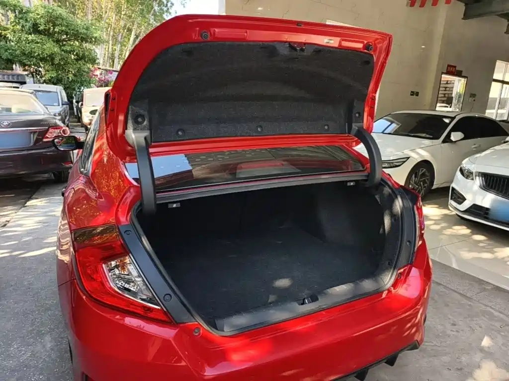 Honda Civic — миниатюра 19