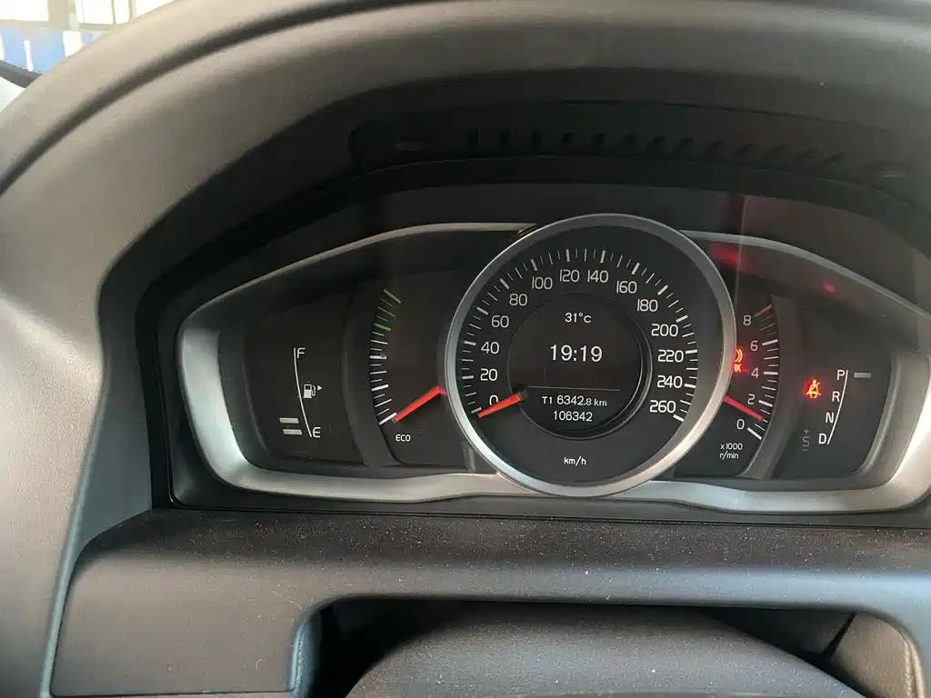 Volvo XC60 — миниатюра 12