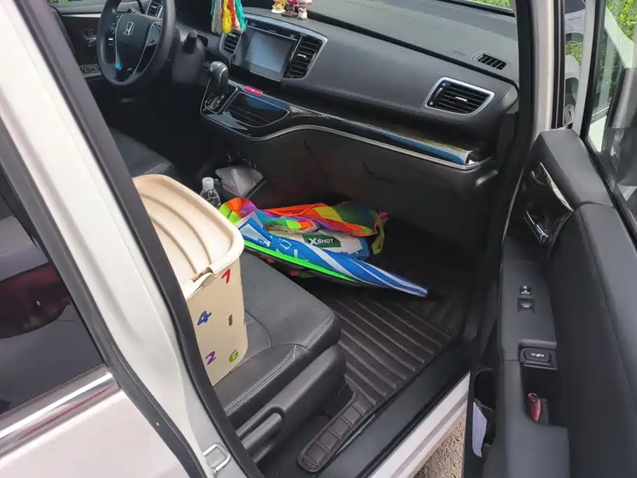 Honda Odyssey — миниатюра 8