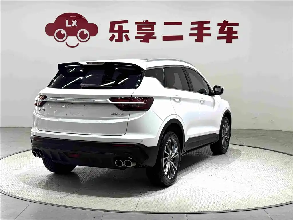 Geely Binyue — миниатюра 5
